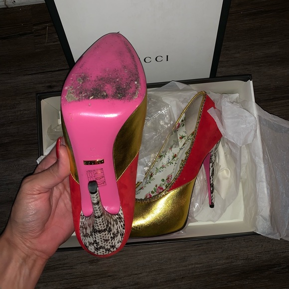 Gorgeous Custom Design Authentic Gucci Heels - Picture 2 of 8